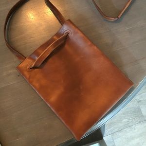 Able crossbody bag - Whiskey